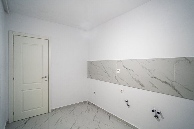 Doua camere, decomandat, 58.7 mp, bloc nou, 2 lifturi, finalizat, te muti rapid
